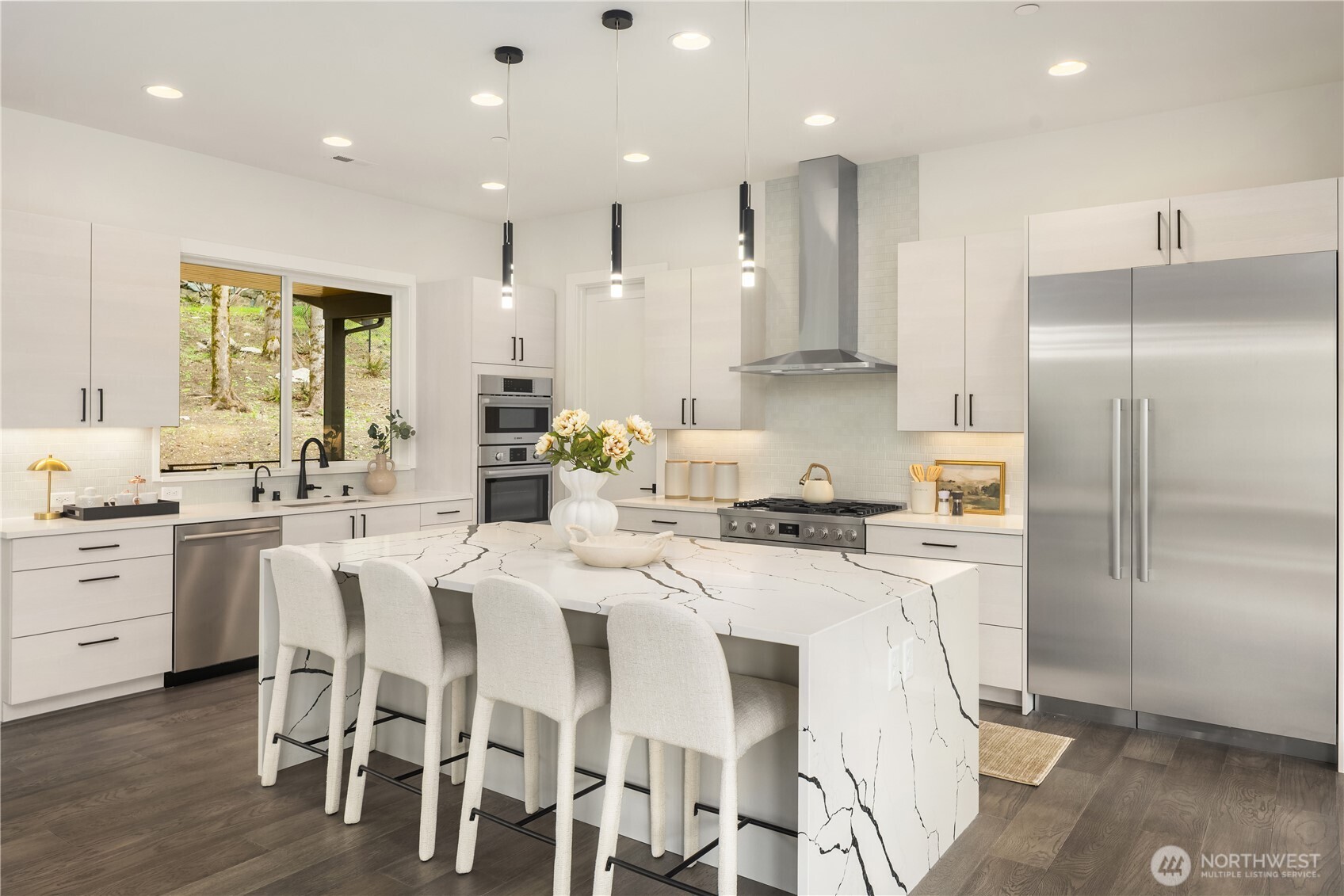 22536 SE 52nd Street , Issaquah, WA 98029