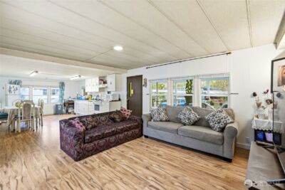 11330 E Riverside Drive #25, Bothell, WA 98011 - Photo 13