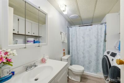11330 E Riverside Drive #25, Bothell, WA 98011 - Photo 15