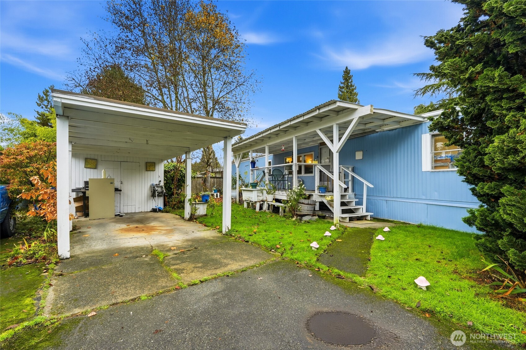 11330 E Riverside Drive #25, Bothell, WA 98011