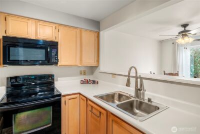 927 132nd Street SW #C2, Everett, WA 98204 - Photo 7