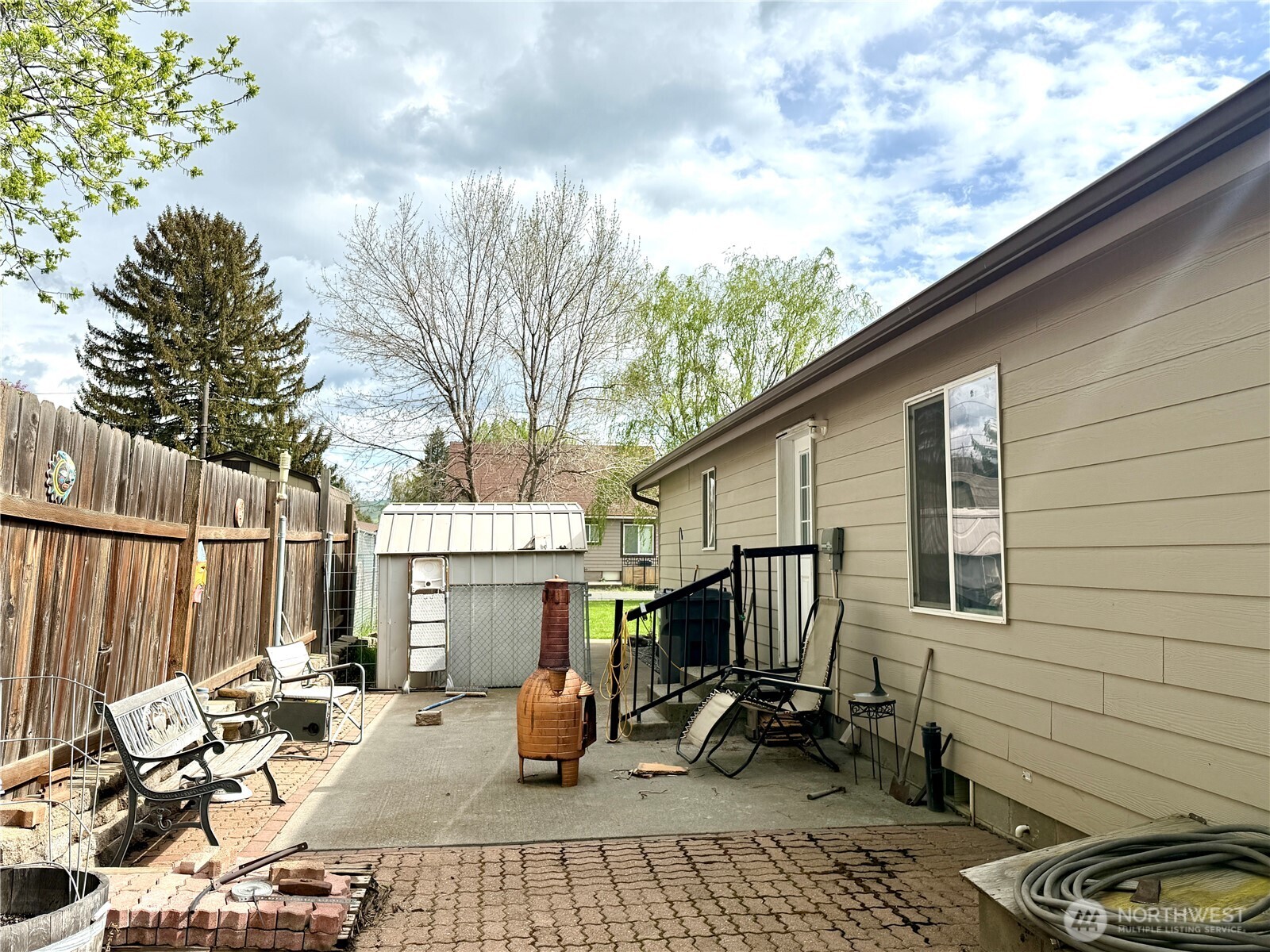 411 E Pearson Street , Dayton, WA 99328