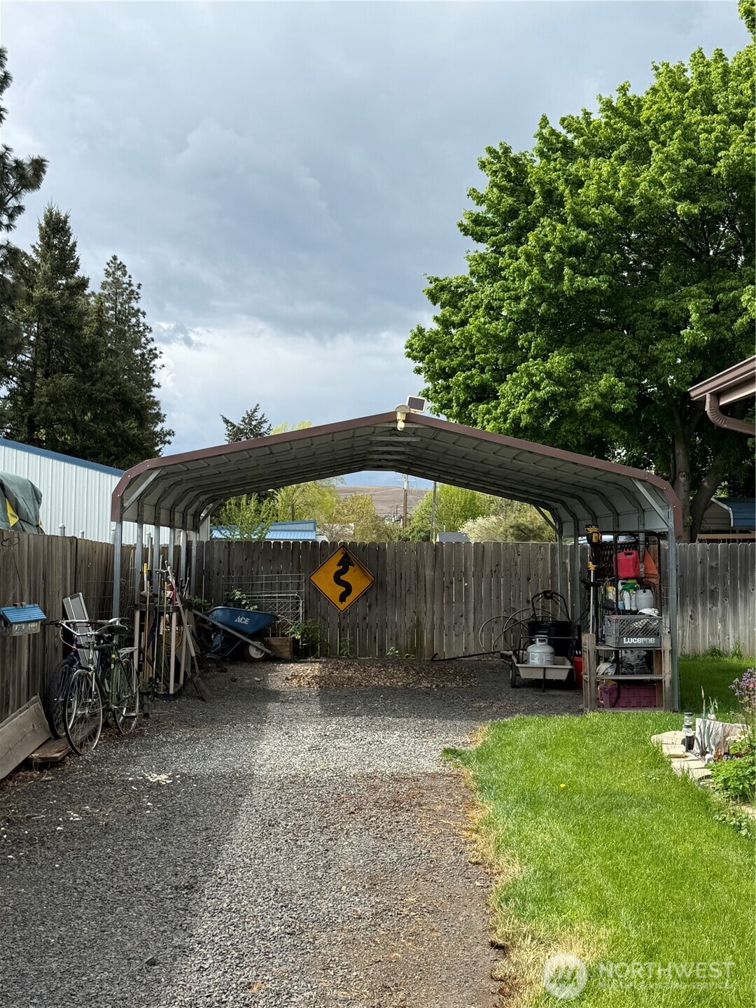411 E Pearson Street , Dayton, WA 99328