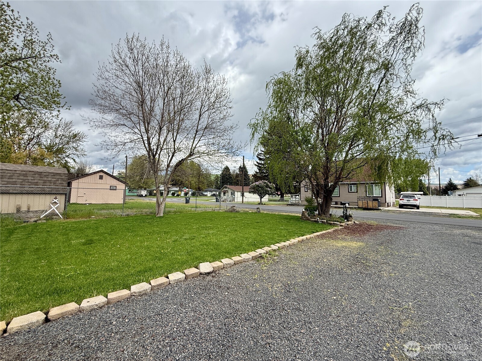 411 E Pearson Street , Dayton, WA 99328