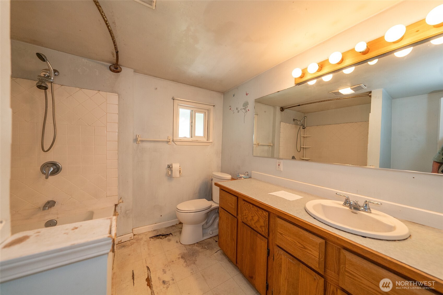 18645 Dynamite Drive SE, Yelm, WA 98597