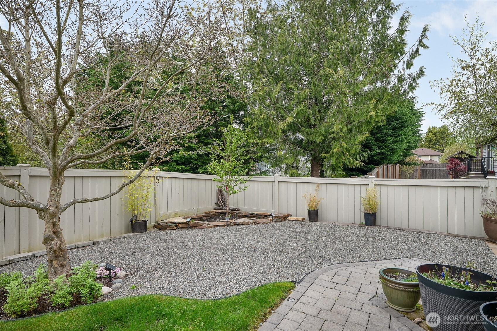 5002 9th Avenue W, Everett, WA 98203-1748