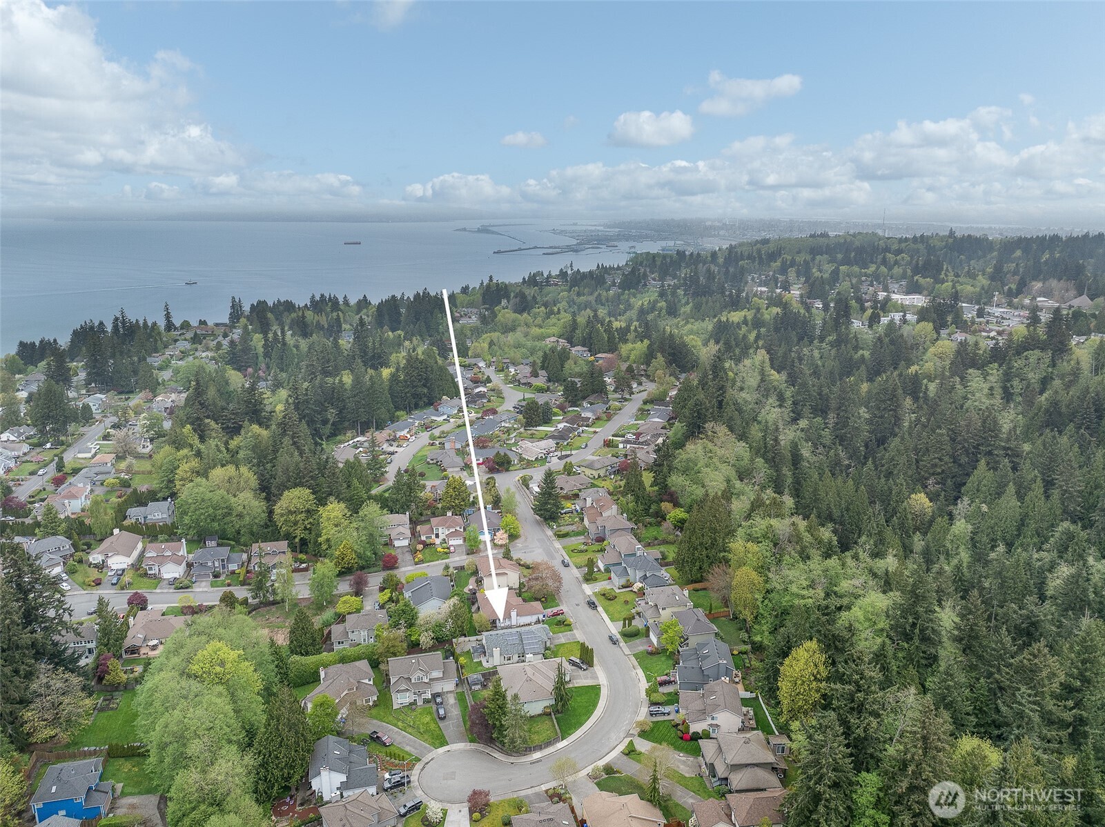 5002 9th Avenue W, Everett, WA 98203-1748