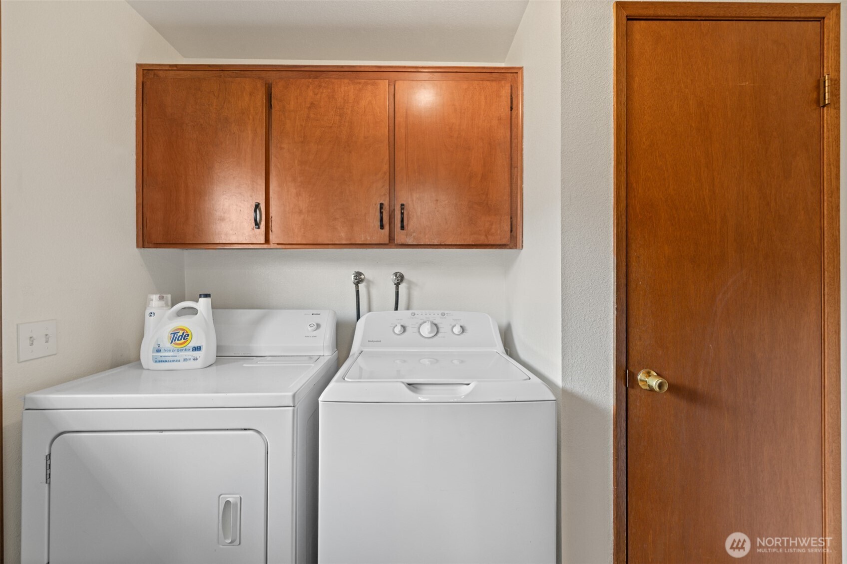 617 S E Street , Port Angeles, WA 98363