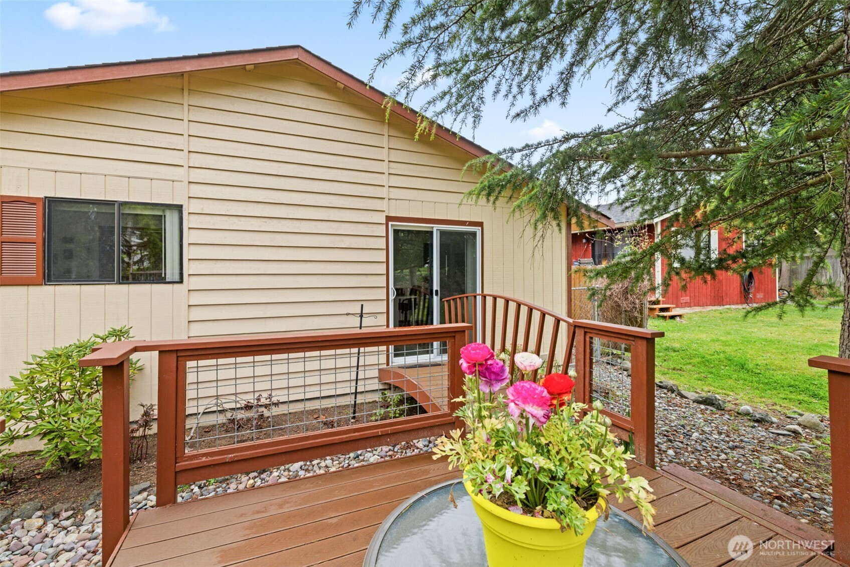 617 S E Street , Port Angeles, WA 98363