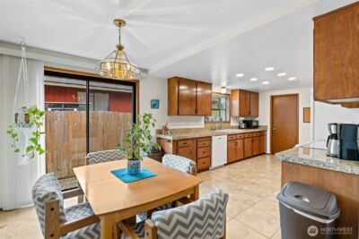 617 S E Street , Port Angeles, WA 98363 - Photo 8