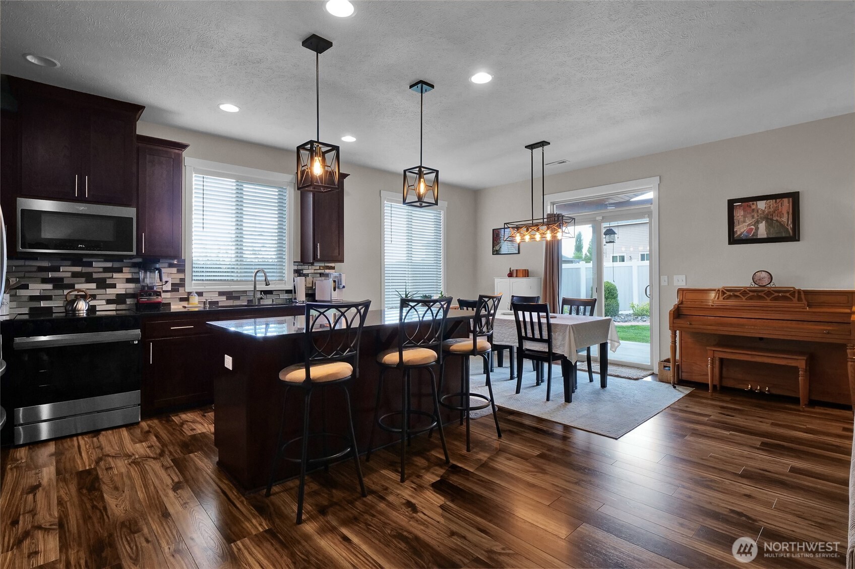 1202 Fairway Drive NE, Moses Lake, WA 98837