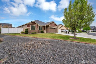 1202 Fairway Drive NE, Moses Lake, WA 98837 - Photo 3
