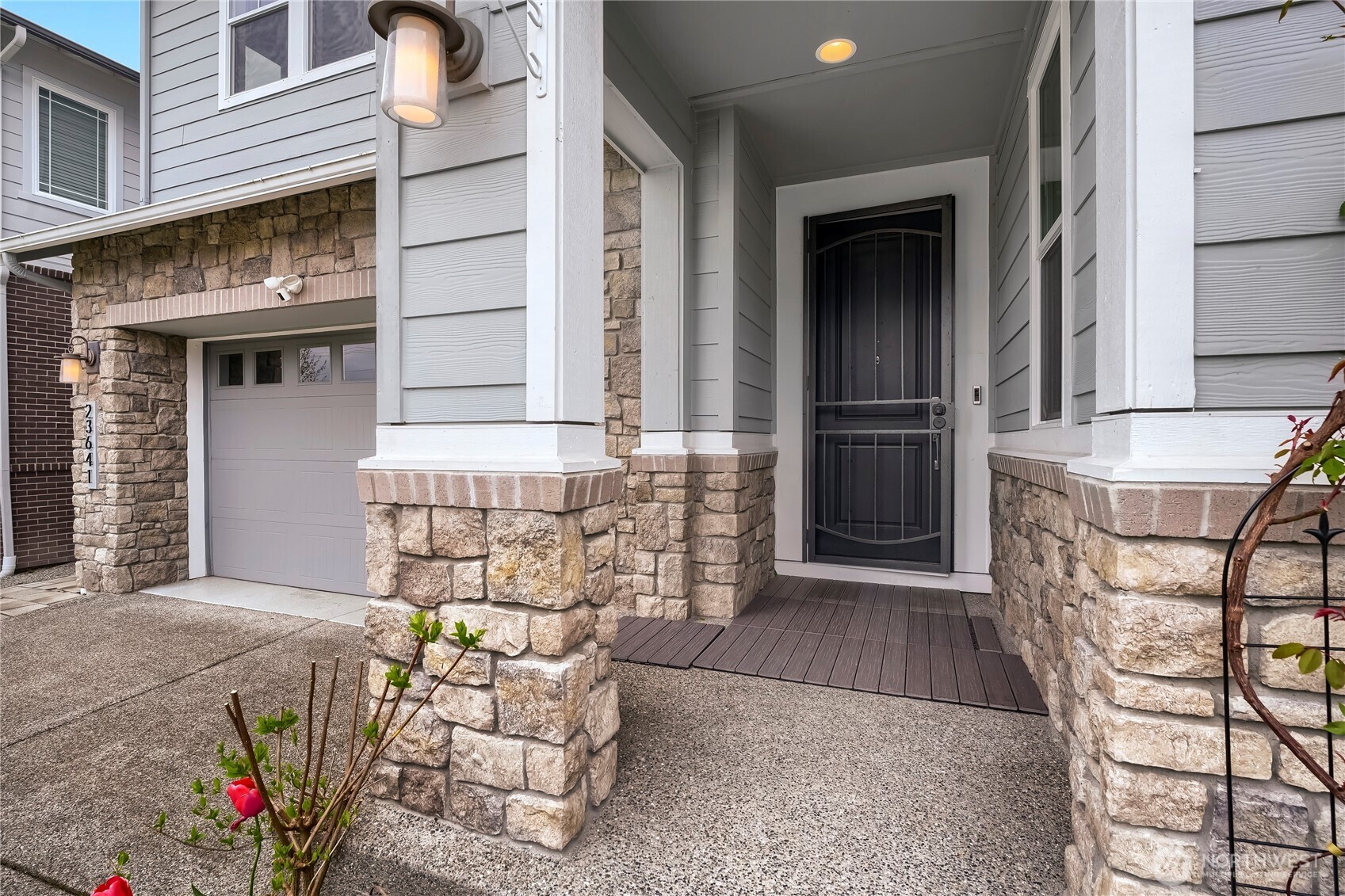 23641 SE 269th Court , Maple Valley, WA 98038