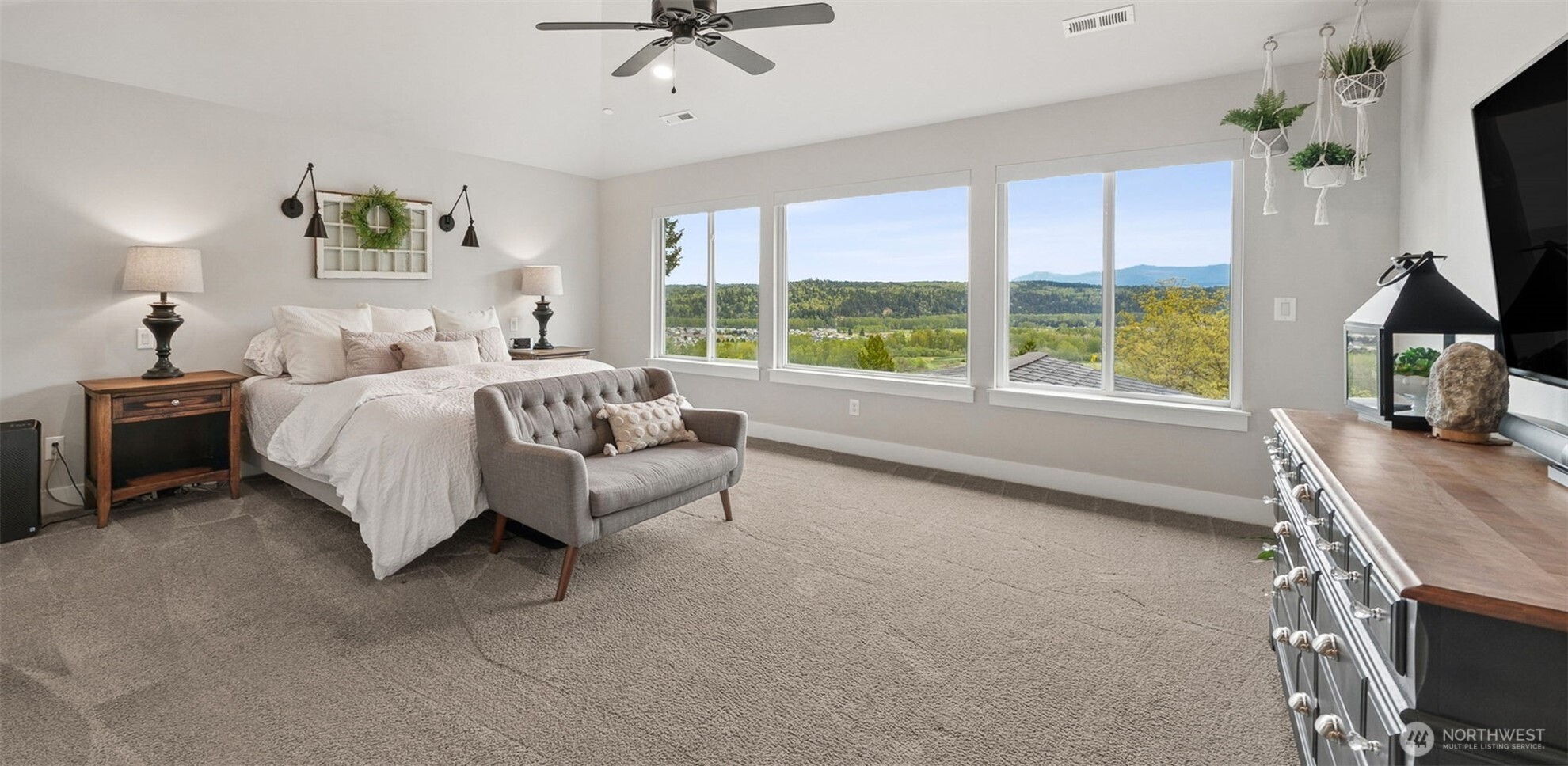 17013 140th AVE E , Puyallup, WA 98374