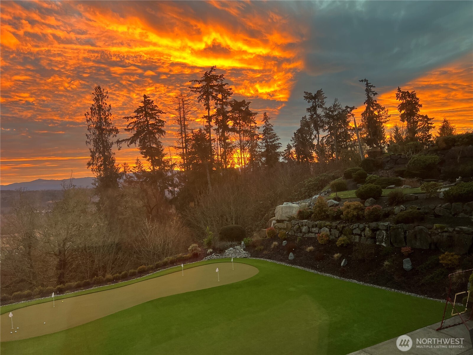 17013 140th AVE E , Puyallup, WA 98374