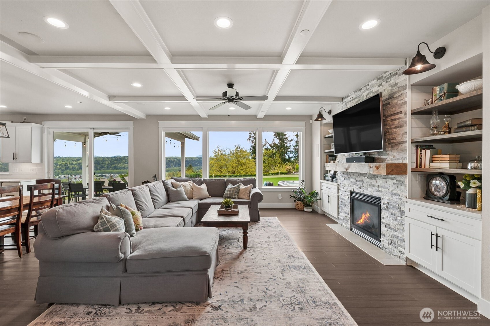 17013 140th AVE E , Puyallup, WA 98374