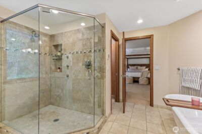 20026 190th Avenue NE, Woodinville, WA 98077 - Photo 25