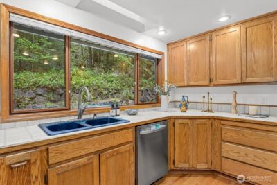 20026 190th Avenue NE, Woodinville, WA 98077 - Photo 11