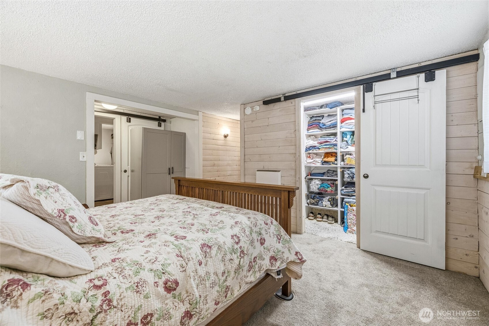 2366 Yew Street Road , Bellingham, WA 98229