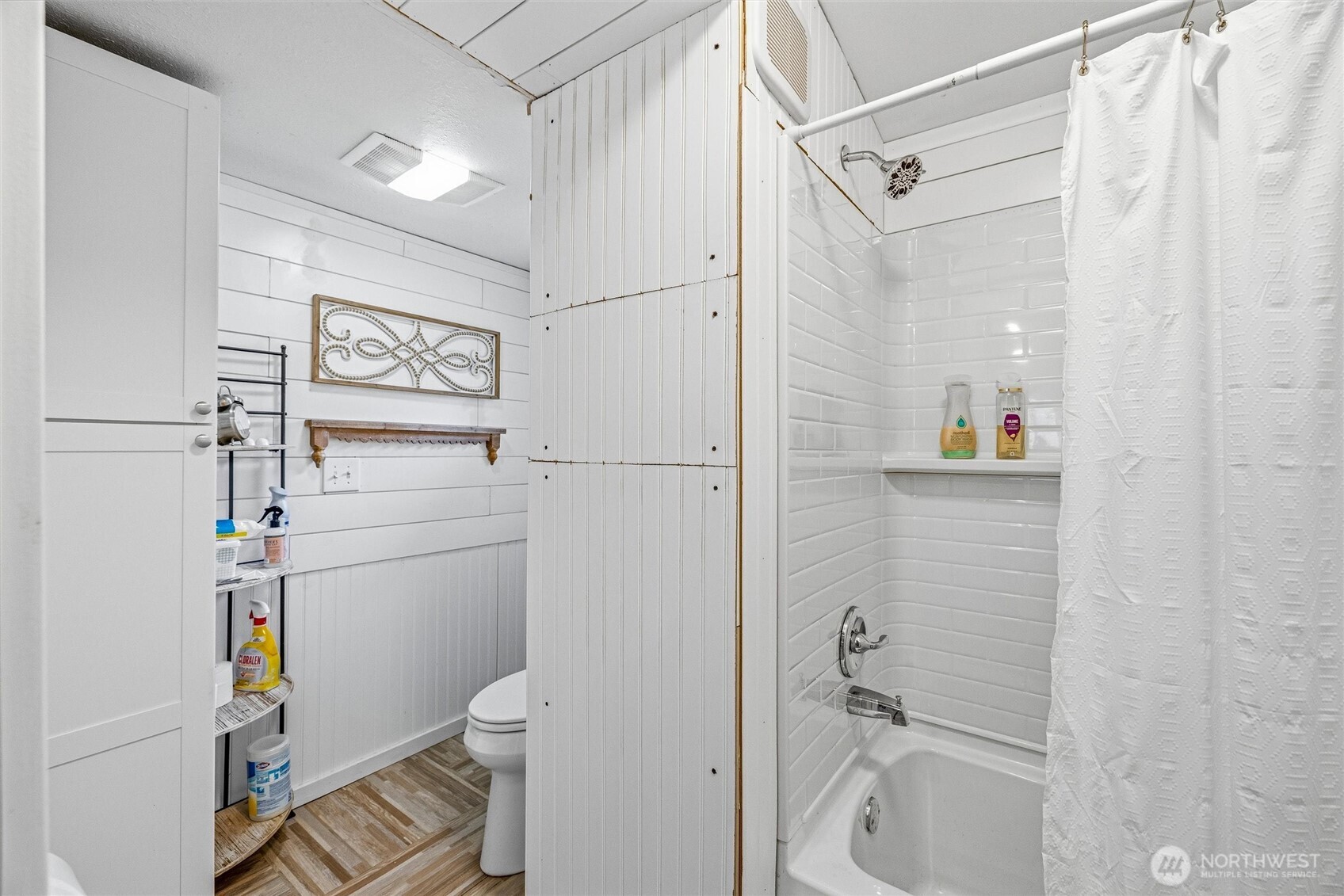 2366 Yew Street Road , Bellingham, WA 98229