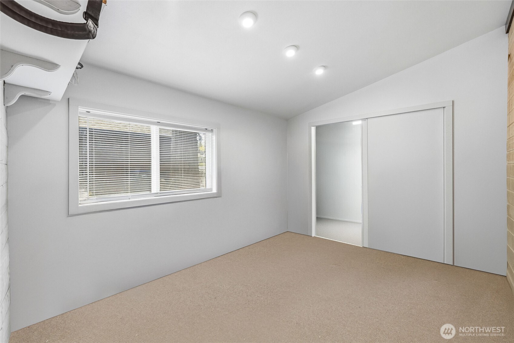 2366 Yew Street Road , Bellingham, WA 98229