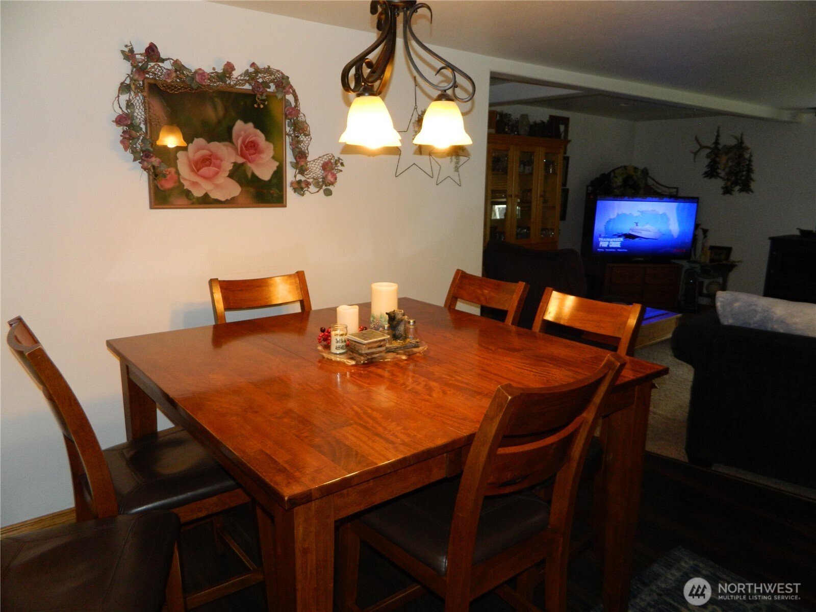 44 Bonaparte Avenue , Tonasket, WA 98855