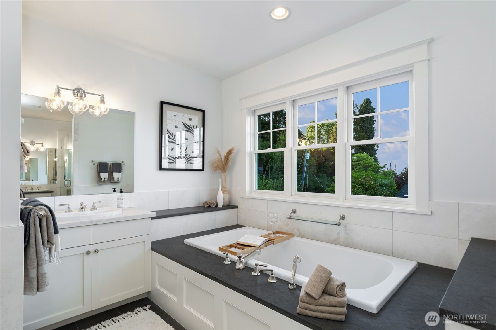 1219 23rd Avenue E, Seattle, WA 98112