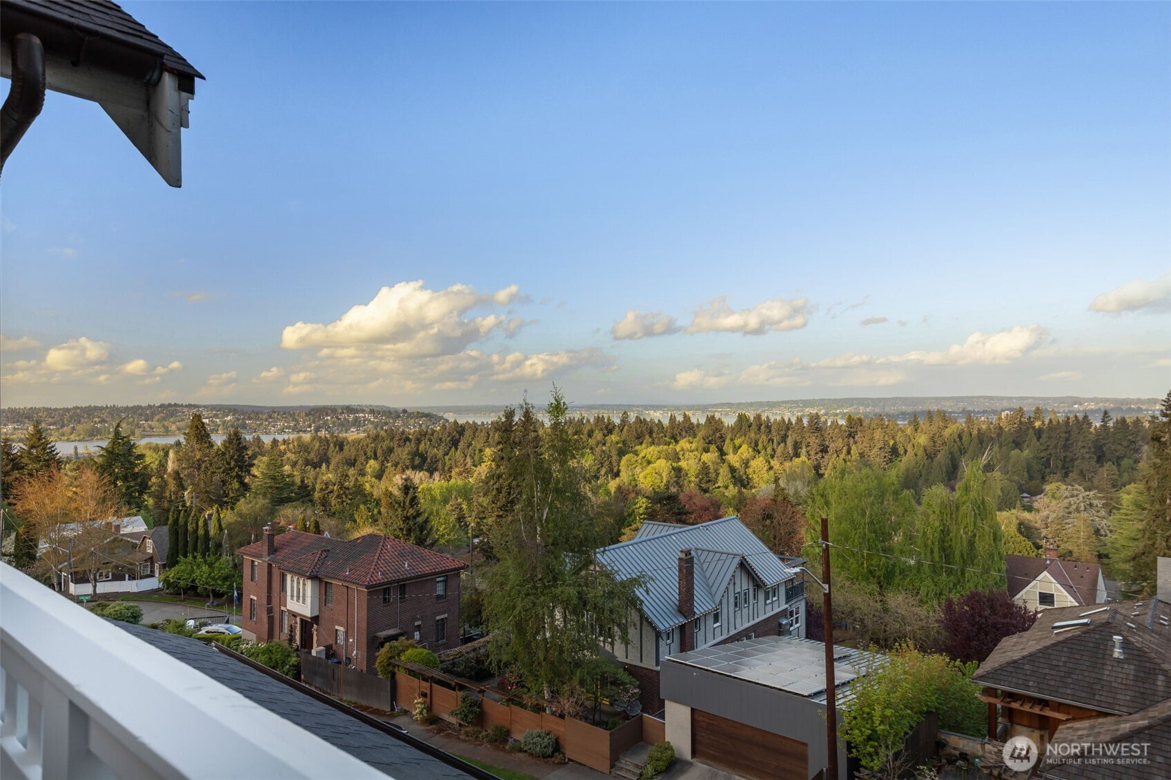 1219 23rd Avenue E, Seattle, WA 98112
