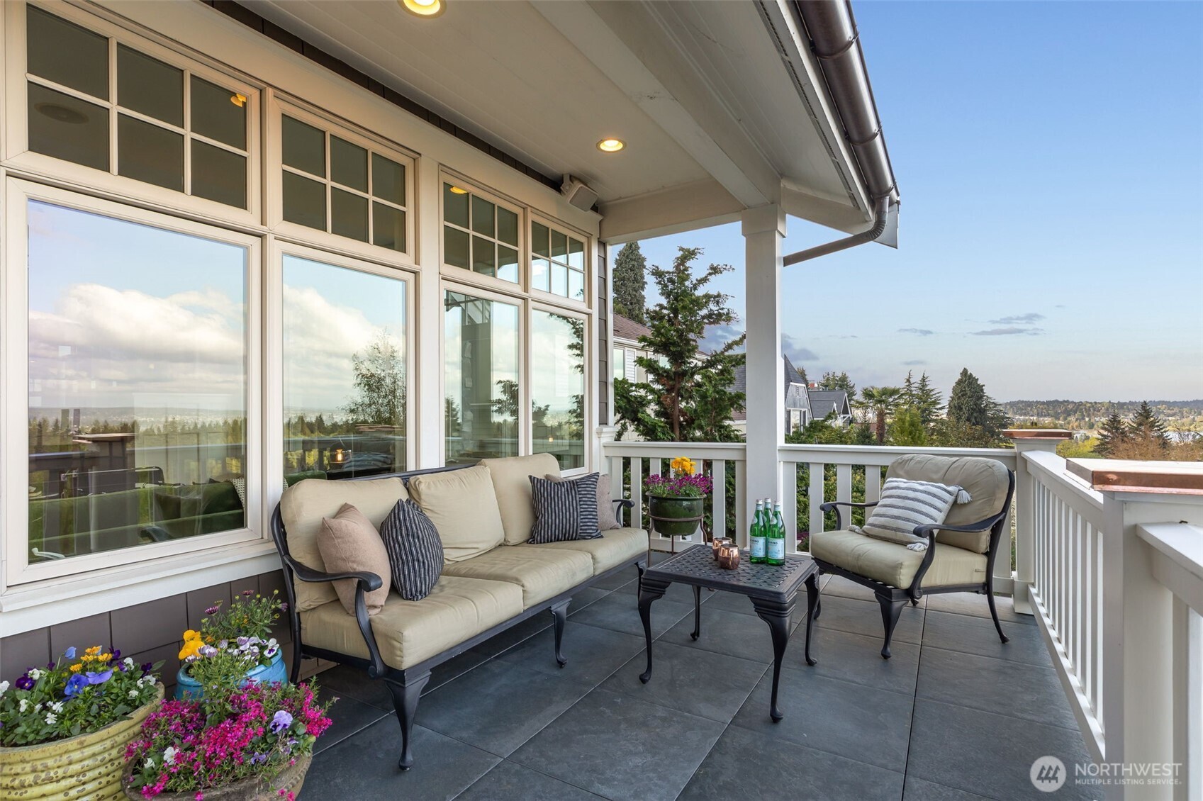 1219 23rd Avenue E, Seattle, WA 98112