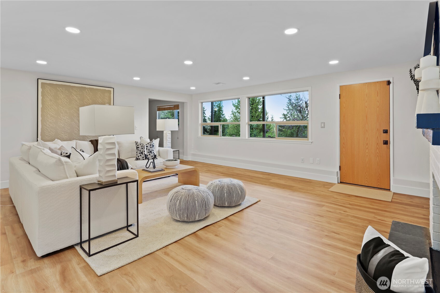 16544 34th Avenue NE, Lake Forest Park, WA 98155