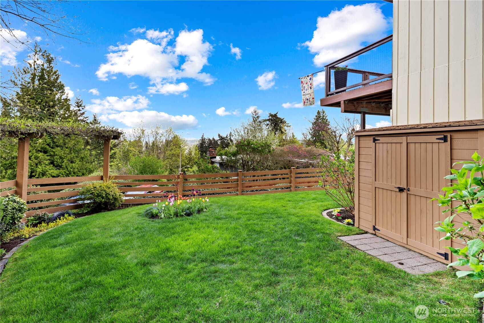 16544 34th Avenue NE, Lake Forest Park, WA 98155