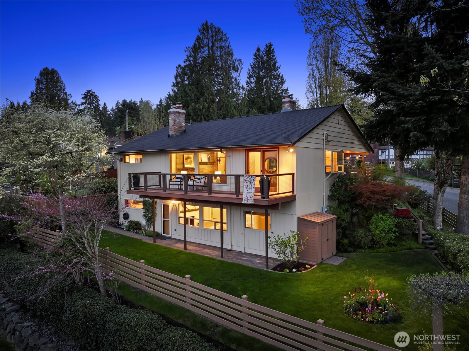 16544 34th Avenue NE, Lake Forest Park, WA 98155