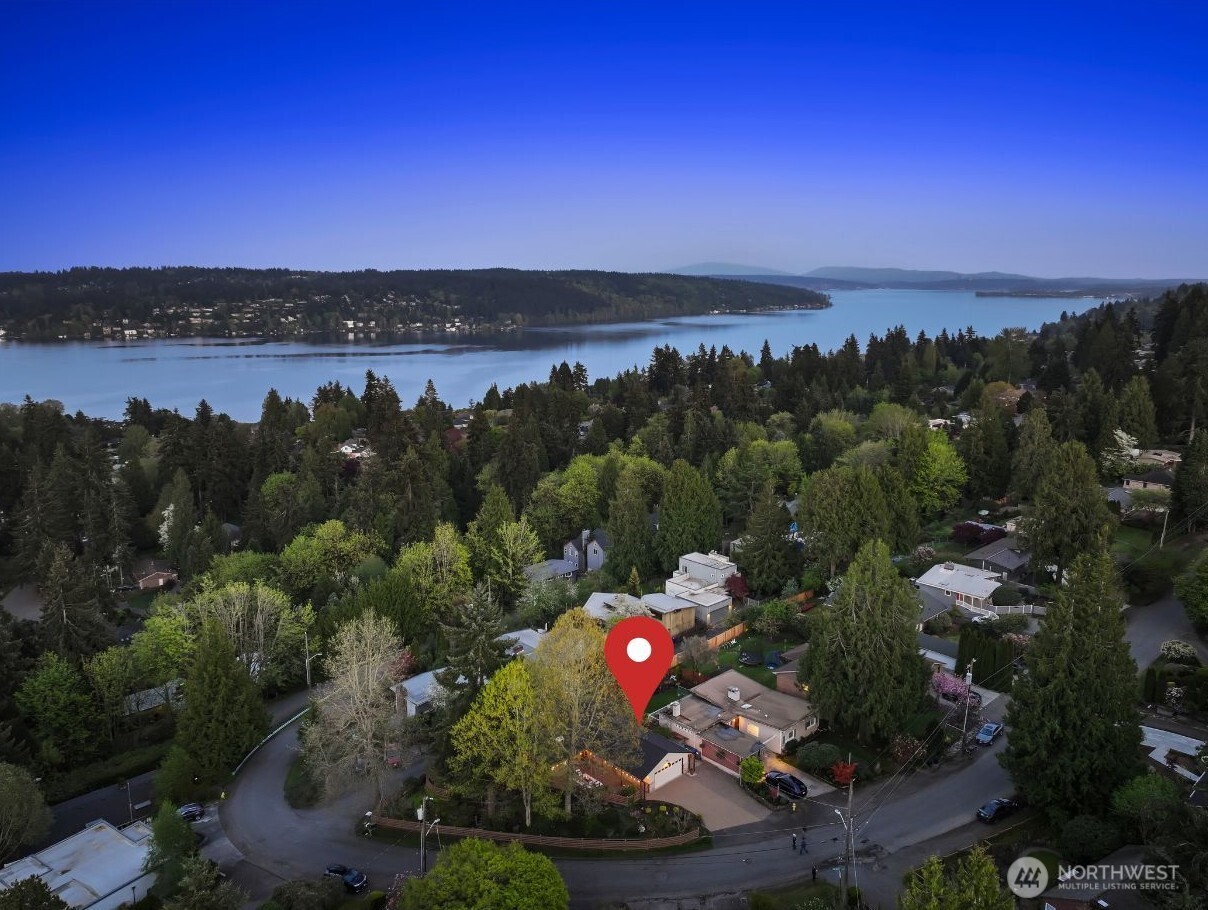 16544 34th Avenue NE, Lake Forest Park, WA 98155