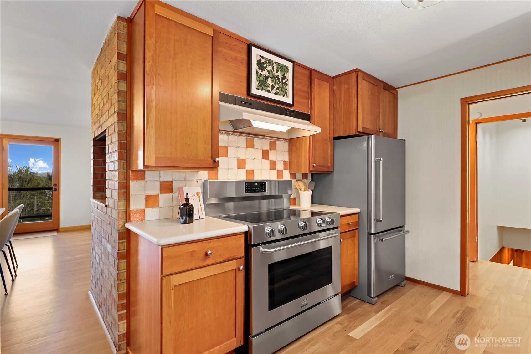 16544 34th Avenue NE, Lake Forest Park, WA 98155