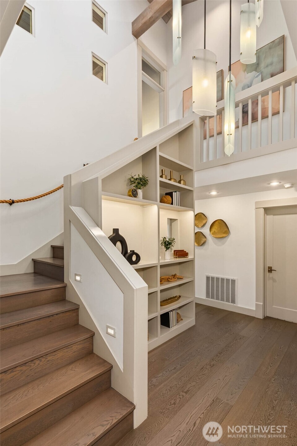 2628 NW Esplanade , Seattle, WA 98117