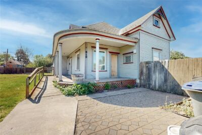 319 W Cherry Street , Walla Walla, WA 99362