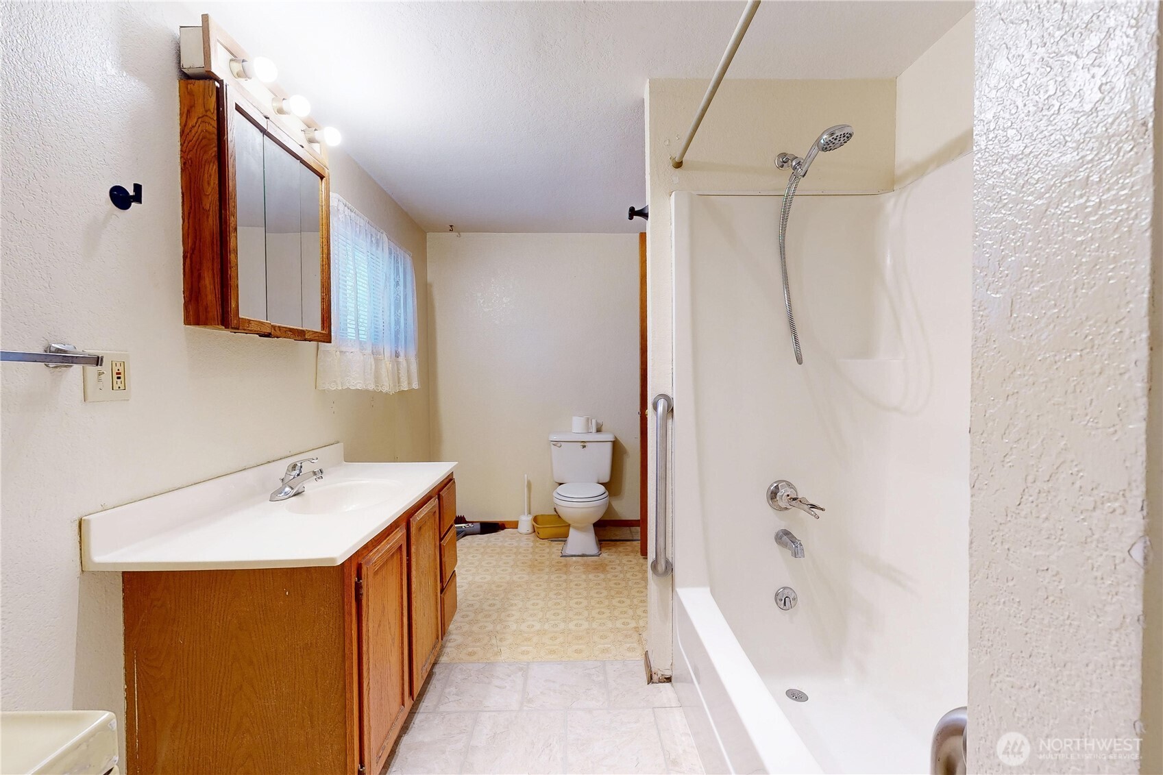 319 W Cherry Street , Walla Walla, WA 99362