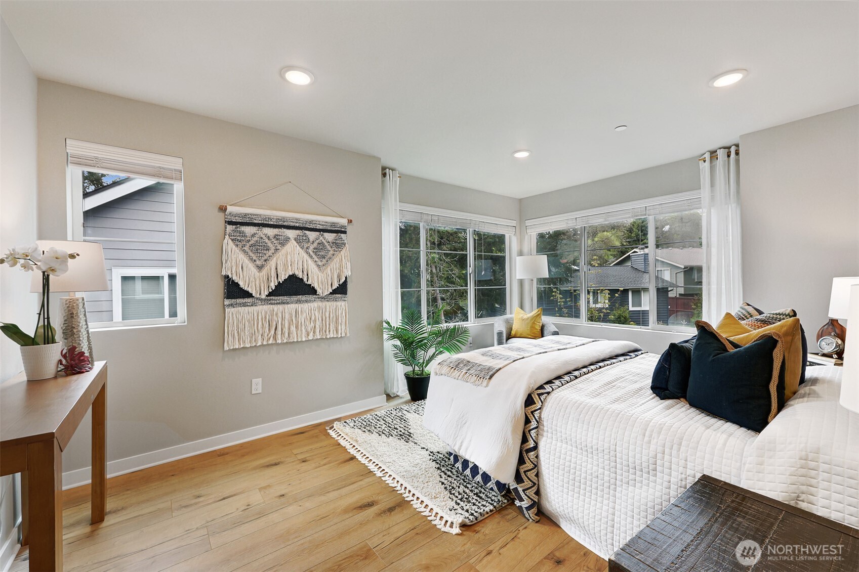 6633 NE 188th Court #6, Kenmore, WA 98028