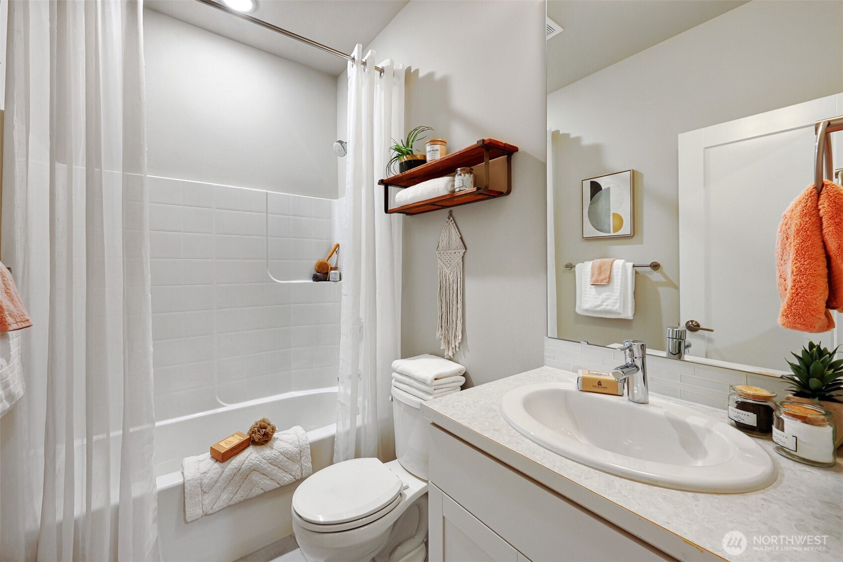6633 NE 188th Court #6, Kenmore, WA 98028