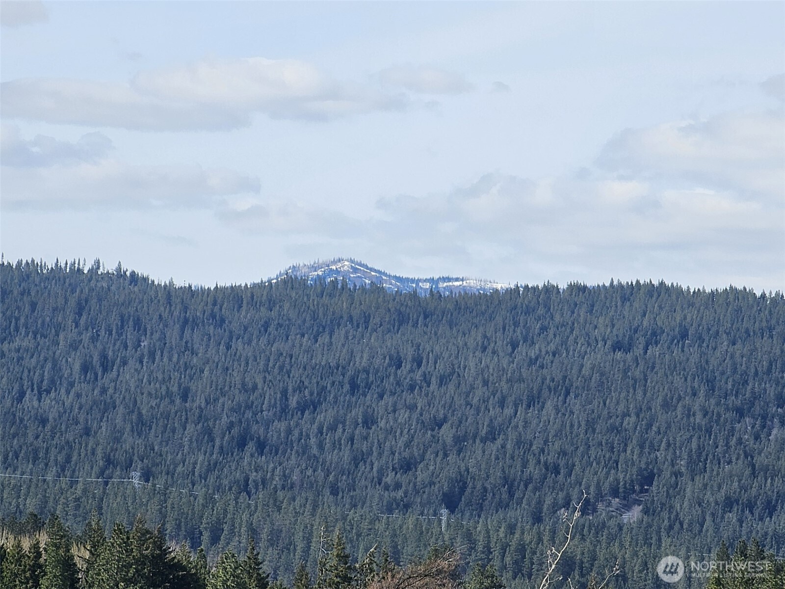750 Iron Mountain Road , Cle Elum, WA 98922