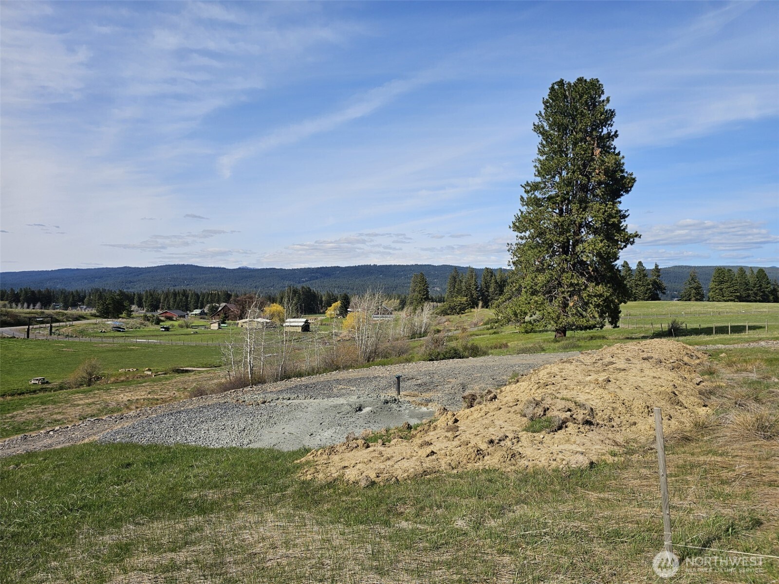 750 Iron Mountain Road , Cle Elum, WA 98922