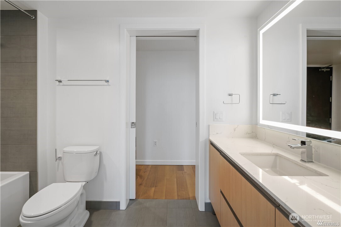 1808 Minor Avenue #905, Seattle, WA 98101