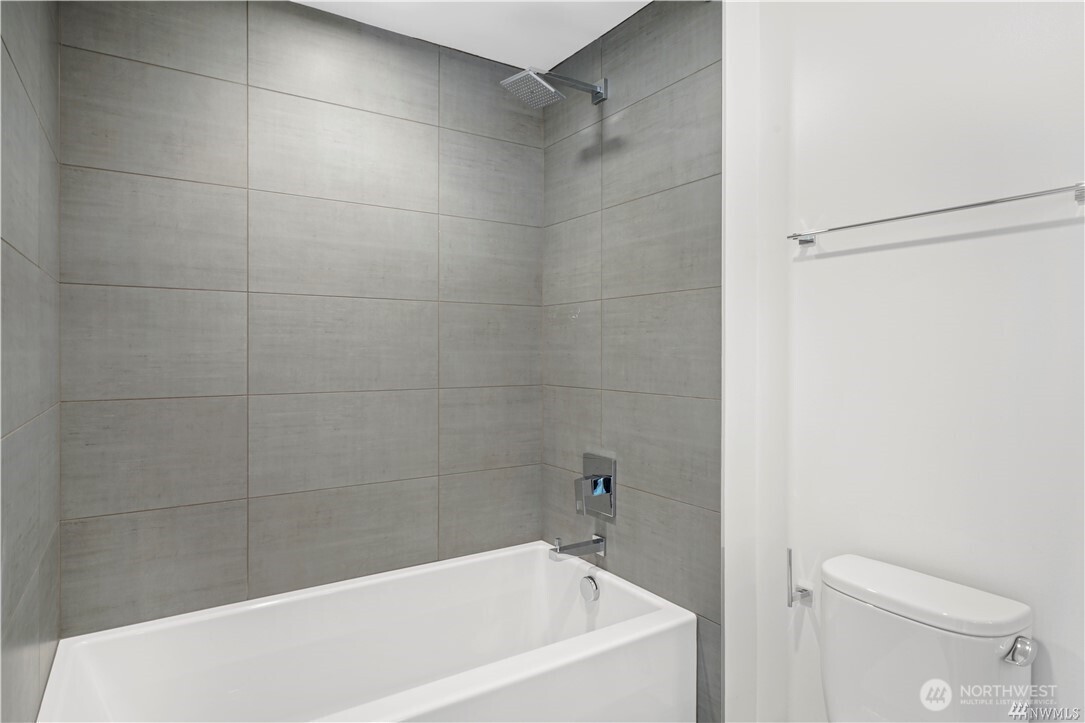 1808 Minor Avenue #905, Seattle, WA 98101