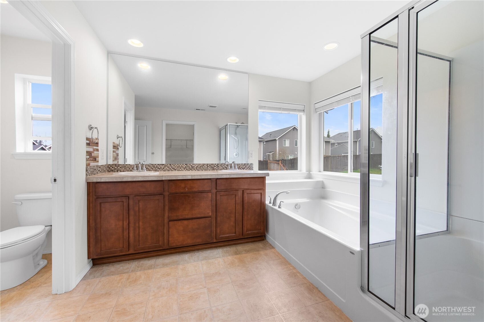 8410 72nd Place NE, Marysville, WA 98270