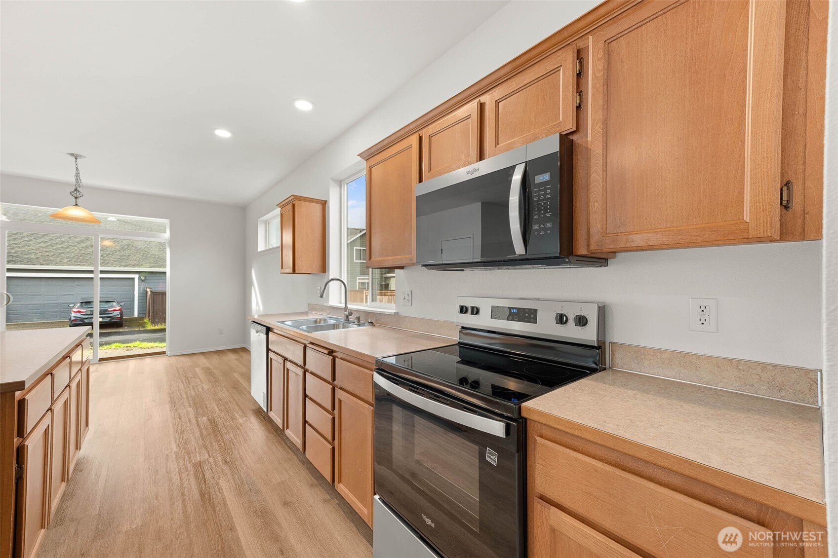202 Hawk Avenue SW, Orting, WA 98360