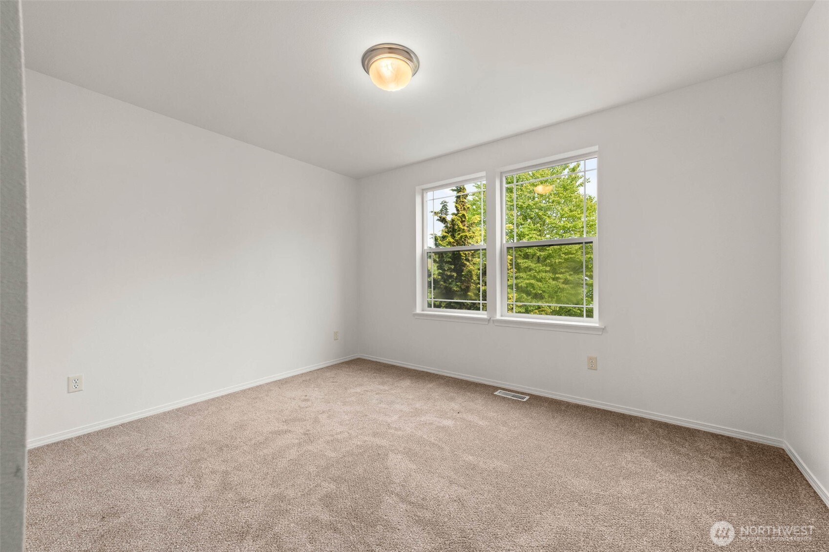 202 Hawk Avenue SW, Orting, WA 98360