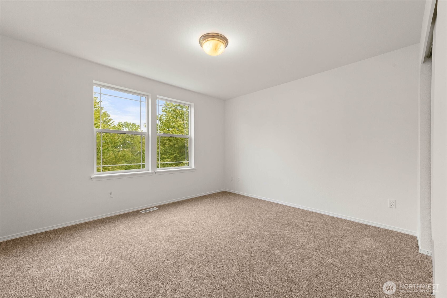202 Hawk Avenue SW, Orting, WA 98360