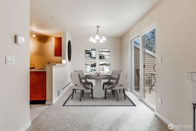 10619 SE 261st Place #E304, Kent, WA 98030-6738 - Photo 11