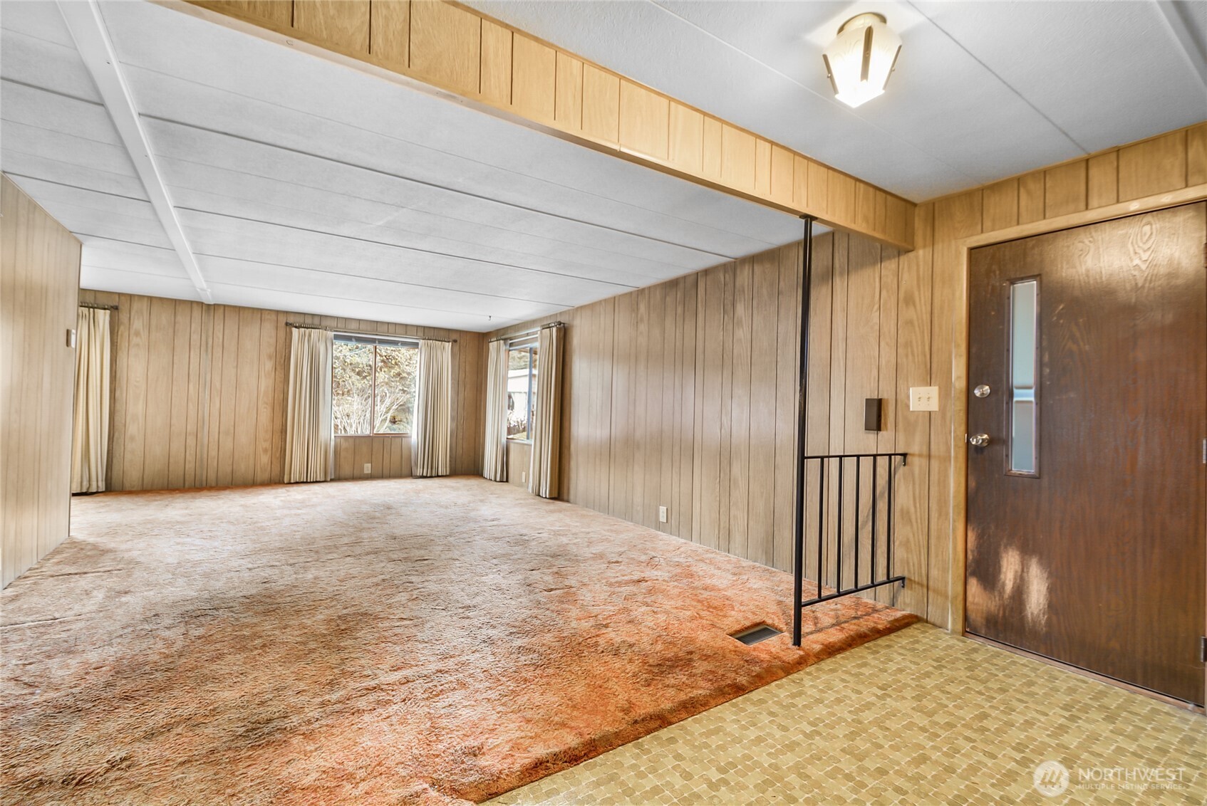 5220 SW 176th Street #16, Lynnwood, WA 98037