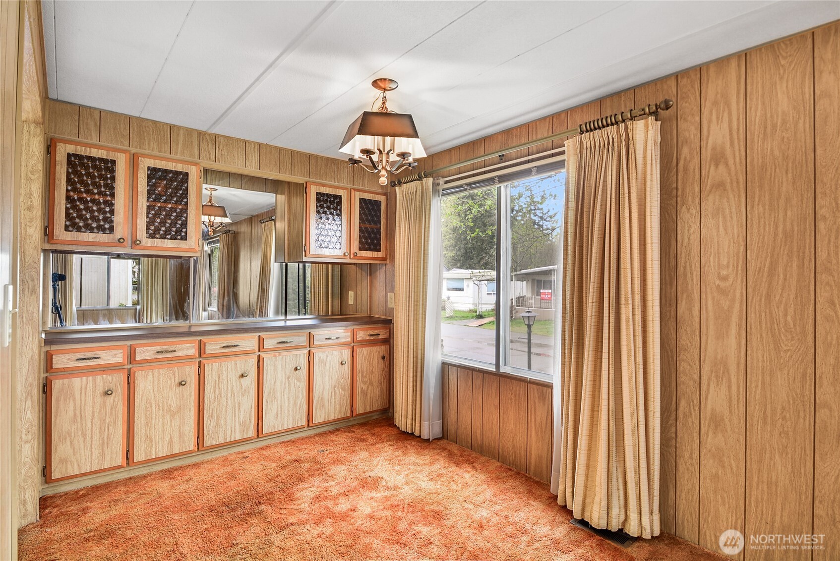 5220 SW 176th Street #16, Lynnwood, WA 98037